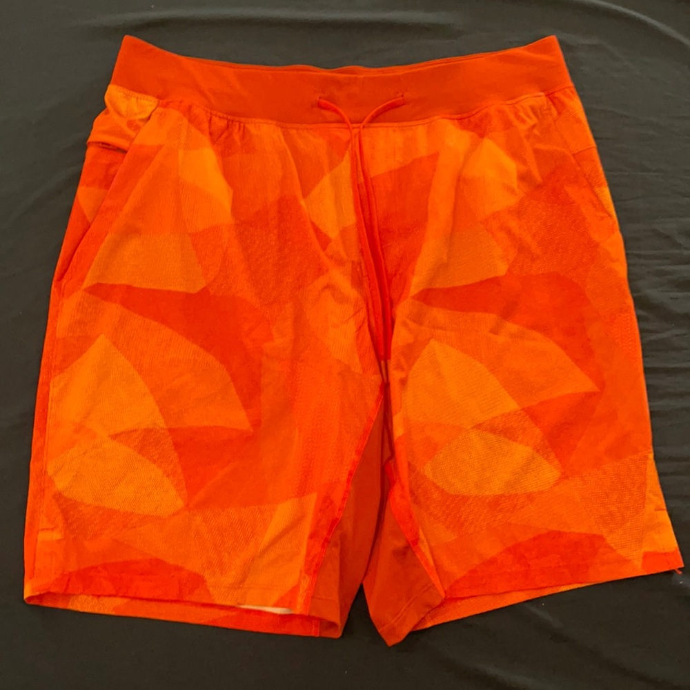 Lululemon THE Short Like New Size XL